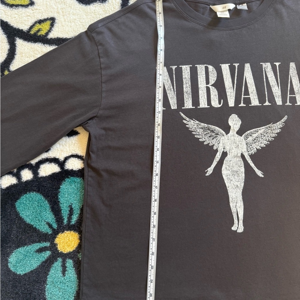 H&M Charcoal Long  Sleeve Nirvana Tee Size Medium - Picture 6 of 7